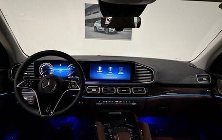 Mercedes-Benz GLE, 2025 год, 11 000 000 рублей, 15 фотография