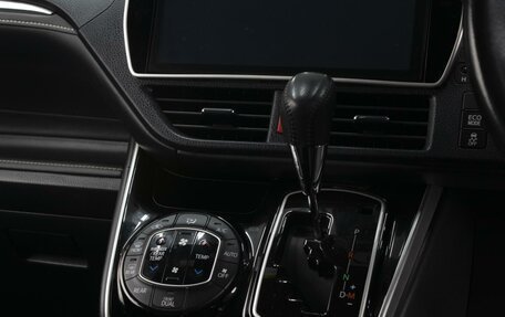 Toyota Esquire I, 2019 год, 2 550 000 рублей, 14 фотография