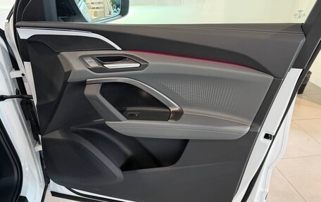 Audi Q5, 2025 год, 7 400 000 рублей, 24 фотография