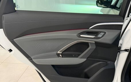 Audi Q5, 2025 год, 7 400 000 рублей, 23 фотография