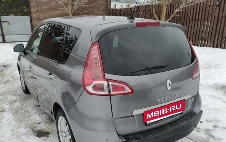 Renault Scenic III, 2009 год, 650 000 рублей, 2 фотография