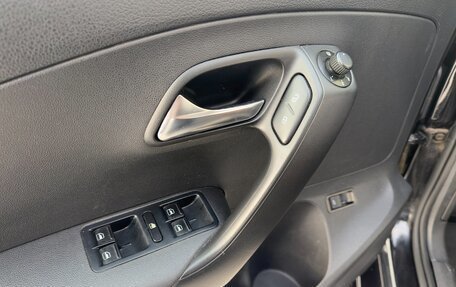 Volkswagen Polo VI (EU Market), 2012 год, 680 000 рублей, 11 фотография