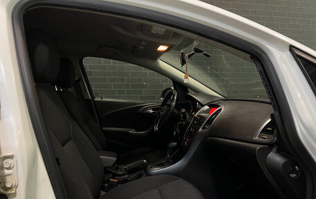 Opel Astra J, 2013 год, 750 000 рублей, 7 фотография