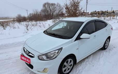 Hyundai Solaris II рестайлинг, 2012 год, 790 000 рублей, 4 фотография