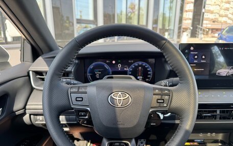 Toyota Camry, 2025 год, 4 152 000 рублей, 10 фотография