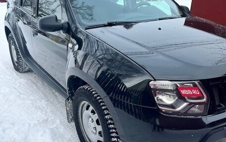 Renault Duster I рестайлинг, 2017 год, 1 350 000 рублей, 3 фотография