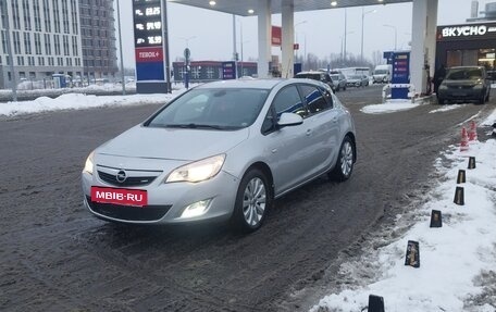 Opel Astra J, 2010 год, 580 000 рублей, 4 фотография