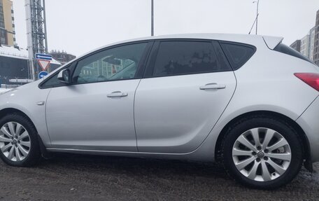 Opel Astra J, 2010 год, 580 000 рублей, 7 фотография