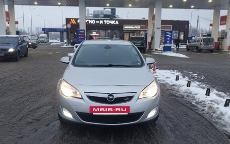 Opel Astra J, 2010 год, 580 000 рублей, 5 фотография