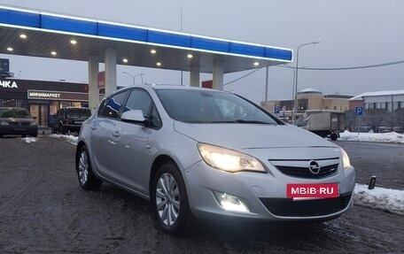 Opel Astra J, 2010 год, 580 000 рублей, 6 фотография