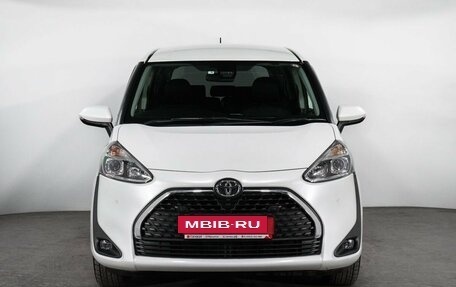Toyota Sienta II, 2019 год, 1 449 000 рублей, 2 фотография
