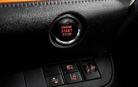 Toyota Sienta II, 2019 год, 1 449 000 рублей, 16 фотография