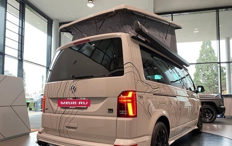 Volkswagen Caravelle T6 рестайлинг, 2024 год, 11 970 000 рублей, 6 фотография