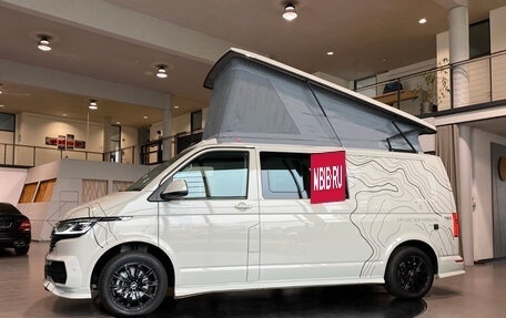 Volkswagen Caravelle T6 рестайлинг, 2024 год, 11 970 000 рублей, 4 фотография