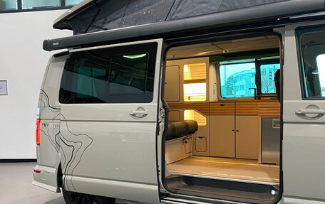 Volkswagen Caravelle T6 рестайлинг, 2024 год, 11 970 000 рублей, 13 фотография