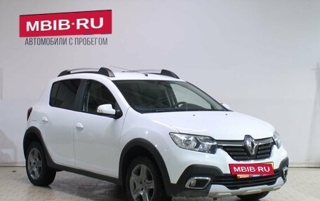 Renault Sandero II рестайлинг, 2020 год, 1 049 000 рублей, 3 фотография