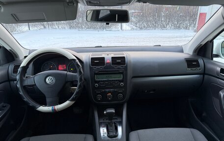 Volkswagen Jetta VI, 2009 год, 445 000 рублей, 9 фотография