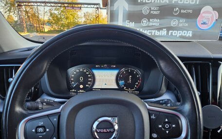 Volvo XC60 II, 2019 год, 3 500 000 рублей, 4 фотография