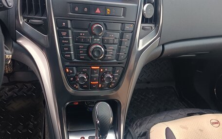 Opel Astra J, 2011 год, 575 000 рублей, 8 фотография