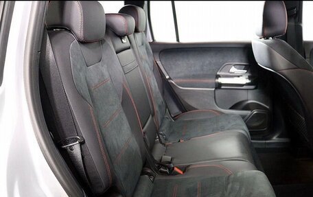 Mercedes-Benz GLB, 2020 год, 3 800 000 рублей, 5 фотография