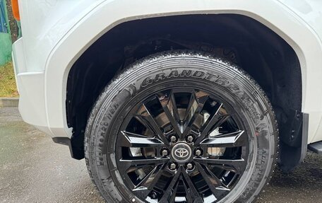 Toyota Land Cruiser Prado, 2025 год, 11 790 000 рублей, 26 фотография