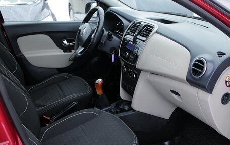 Renault Logan II, 2014 год, 775 000 рублей, 11 фотография