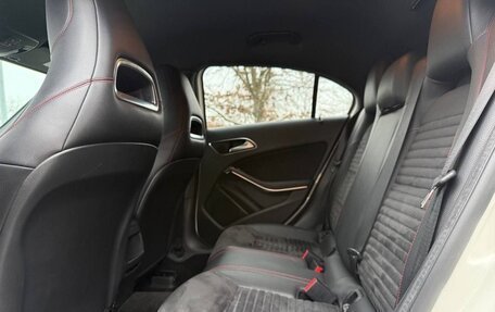 Mercedes-Benz A-Класс, 2014 год, 1 450 000 рублей, 10 фотография