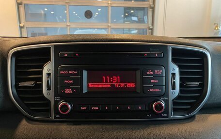 KIA Sportage IV рестайлинг, 2018 год, 2 299 000 рублей, 14 фотография