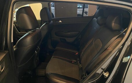 KIA Sportage IV рестайлинг, 2018 год, 2 299 000 рублей, 25 фотография