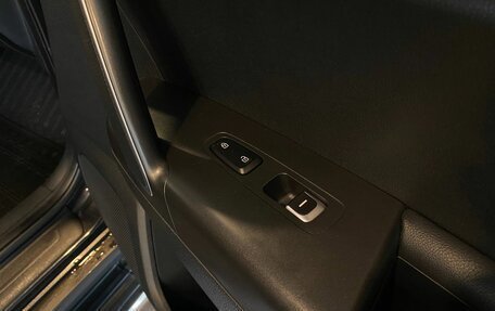 KIA Sportage IV рестайлинг, 2018 год, 2 299 000 рублей, 28 фотография