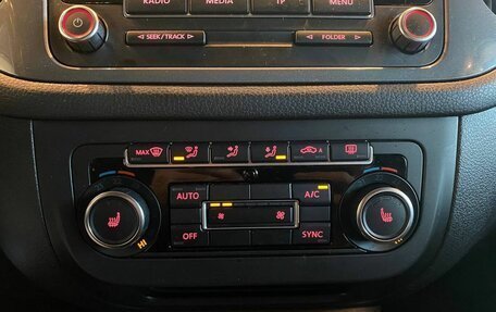 Volkswagen Tiguan I, 2014 год, 1 049 000 рублей, 15 фотография