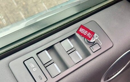 Land Rover Discovery IV, 2020 год, 5 850 000 рублей, 7 фотография