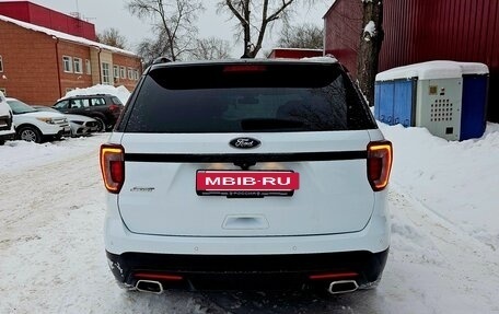 Ford Explorer VI, 2017 год, 3 500 000 рублей, 4 фотография