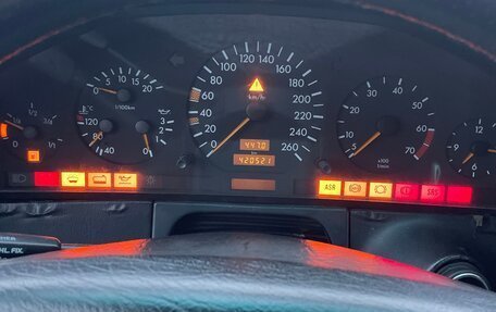 Mercedes-Benz S-Класс, 1996 год, 530 000 рублей, 13 фотография