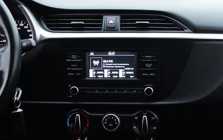 KIA Rio IV, 2021 год, 1 379 000 рублей, 8 фотография