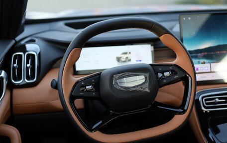 Geely Atlas, 2025 год, 2 982 000 рублей, 9 фотография