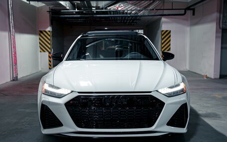 Audi RS 6, 2022 год, 14 900 000 рублей, 4 фотография