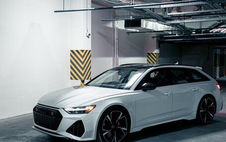 Audi RS 6, 2022 год, 14 900 000 рублей, 9 фотография