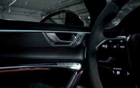 Audi RS 6, 2022 год, 14 900 000 рублей, 19 фотография