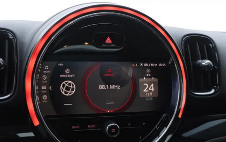 MINI Countryman II (F60), 2022 год, 2 750 000 рублей, 14 фотография