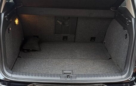 Volkswagen Tiguan I, 2011 год, 1 099 000 рублей, 38 фотография