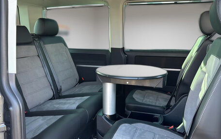 Volkswagen Multivan T6 рестайлинг, 2024 год, 10 250 000 рублей, 13 фотография