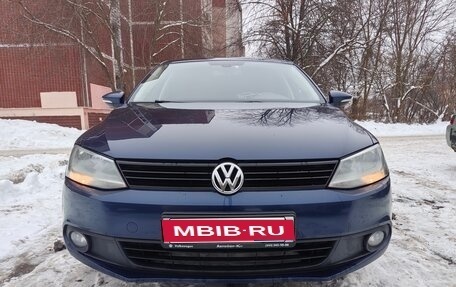 Volkswagen Jetta VI, 2012 год, 1 250 000 рублей, 1 фотография