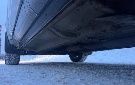 Mitsubishi Outlander III рестайлинг 3, 2008 год, 800 000 рублей, 9 фотография