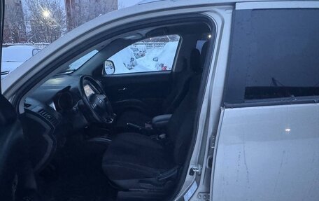 Mitsubishi Outlander III рестайлинг 3, 2008 год, 800 000 рублей, 19 фотография