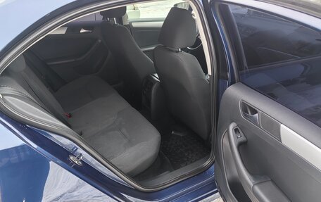 Volkswagen Jetta VI, 2012 год, 1 250 000 рублей, 7 фотография