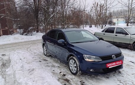 Volkswagen Jetta VI, 2012 год, 1 250 000 рублей, 3 фотография