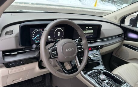 KIA Carnival, 2024 год, 5 900 000 рублей, 13 фотография