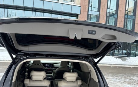 KIA Carnival, 2024 год, 5 900 000 рублей, 33 фотография