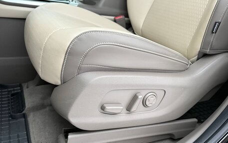 KIA Carnival, 2024 год, 5 900 000 рублей, 39 фотография